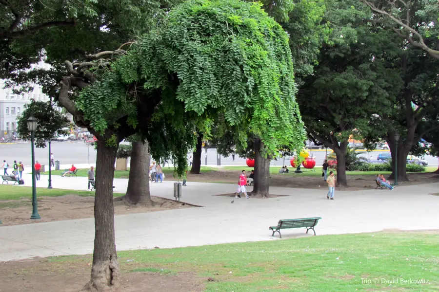 Plaza Monsenor Miguel de Andrea