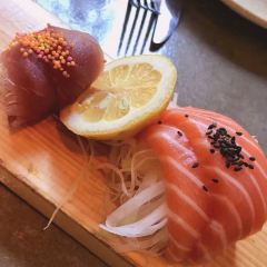 Union Sushi + Barbeque Bar張用戶圖片