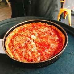 Lou Malnati's Pizzeria User Photo