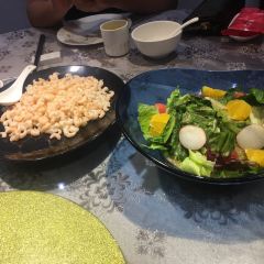 Song helou User Photo