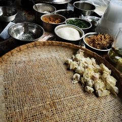 海鮮味骨湯餛飩店(小董鍋貼)張用戶圖片