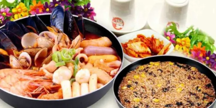 瑪喜達年糕火鍋料理(大商店)