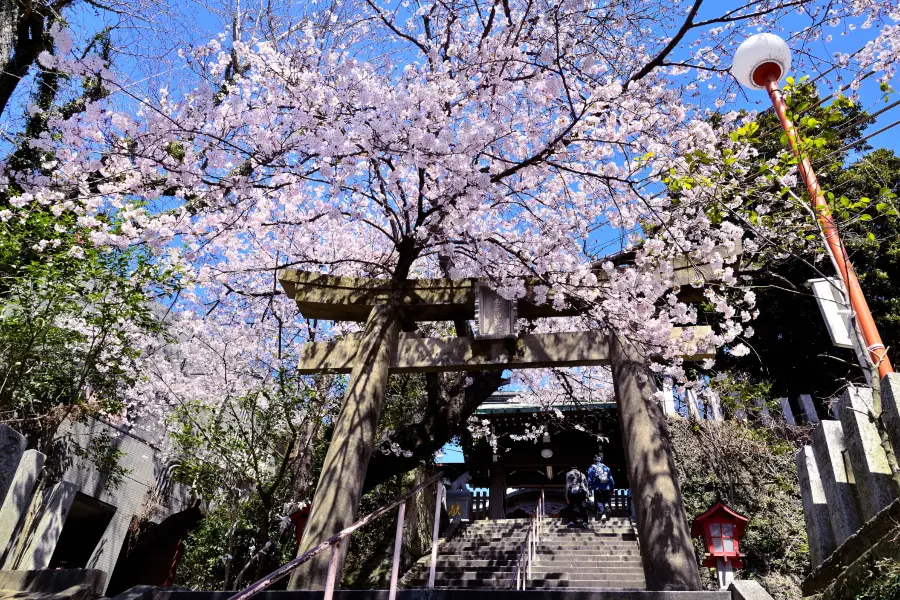 鷲尾愛宕神社