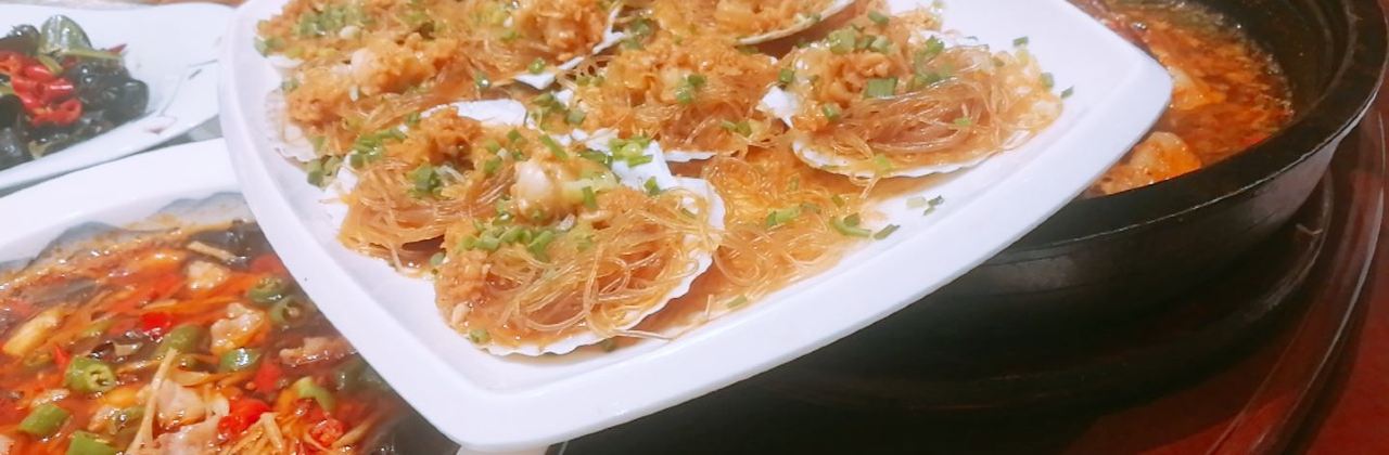 炖香园金白禾主题宴会酒店(二号路店)