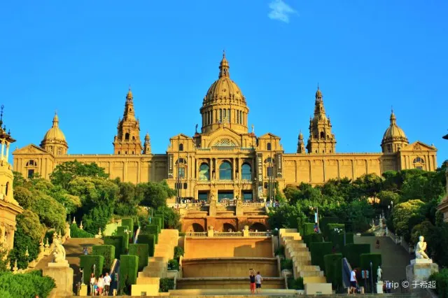 9 Awesome Things To Do In Barcelona in October 2024