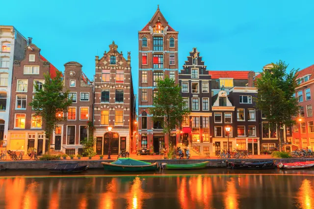 Top-6 Can't Miss Attractions in Amsterdam