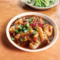 朱雀大树下万荣餐厅 User Photo