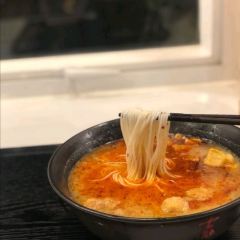 YUNQUEEN RICENOOLDES User Photo