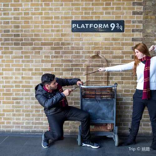 Platform 9¾ at King's Cross Station