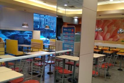 McDonald's (yueqinghongqiaoshidai)