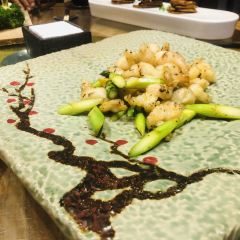 荖猎户·中华原烹雅宴艺术餐厅 User Photo