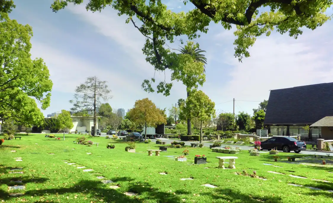 피어스 브라더스 웨스트우드 빌리지 메모리얼 파크 & 모츄어리 주변 호텔