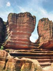 Chinese Unitary YangGong Stone Forest