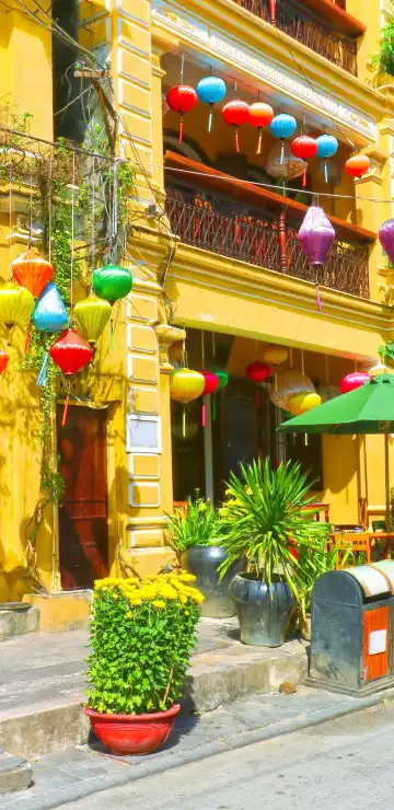 鄰近燈籠街的酒店