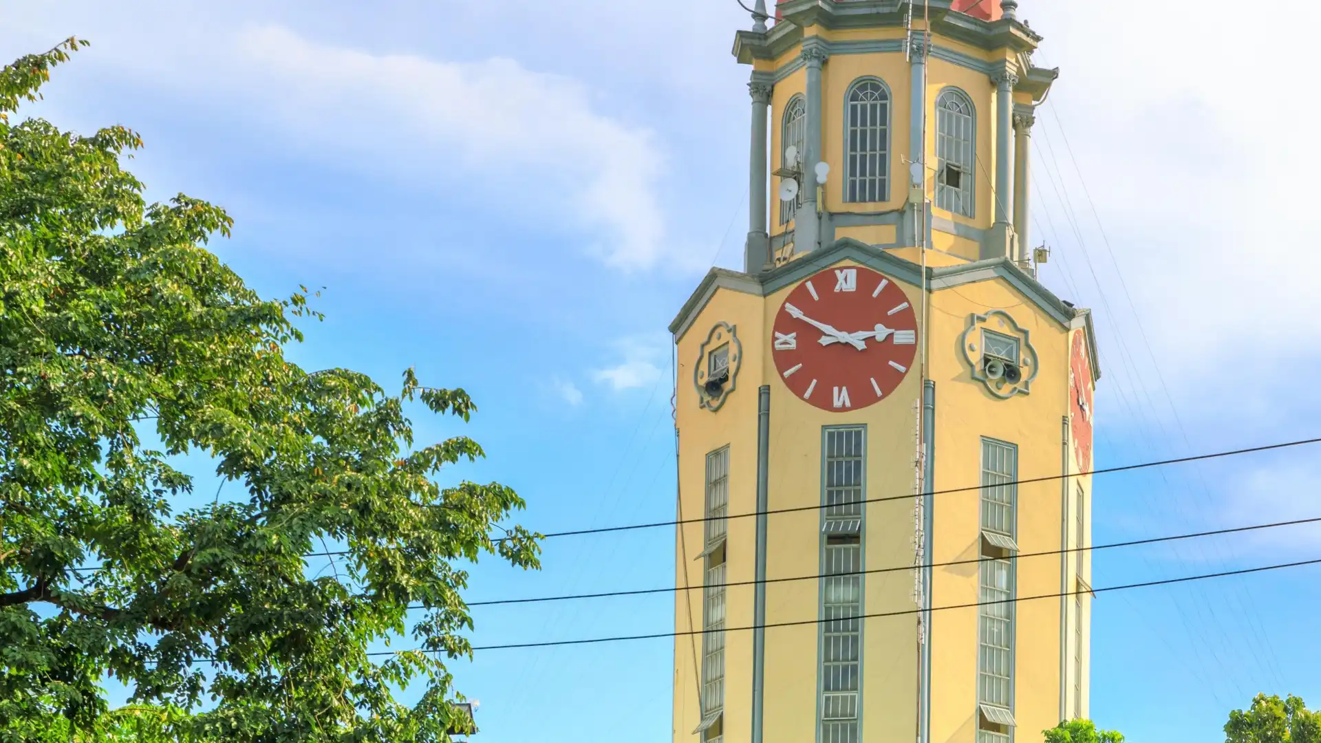 Hotels near Manila City Hall