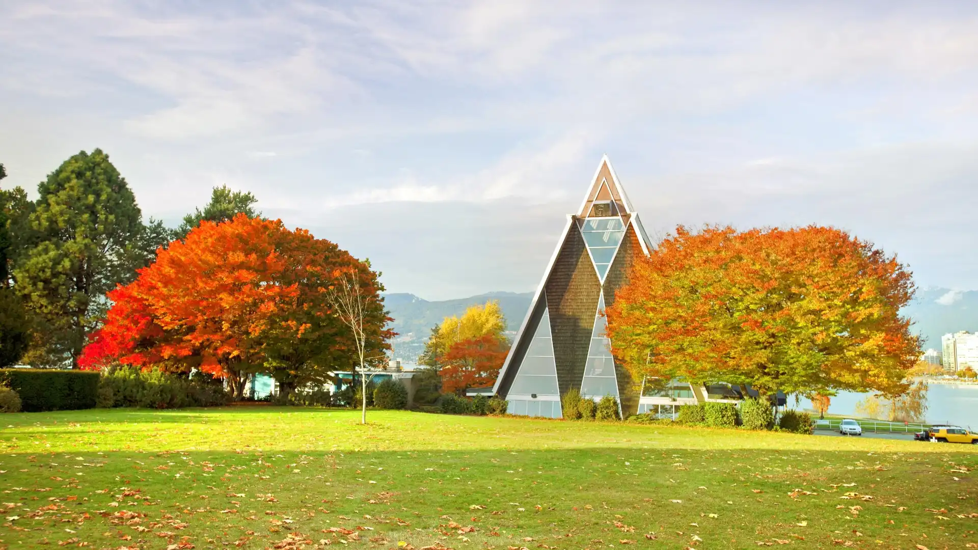 Hotels near Vancouver Maritime Museum