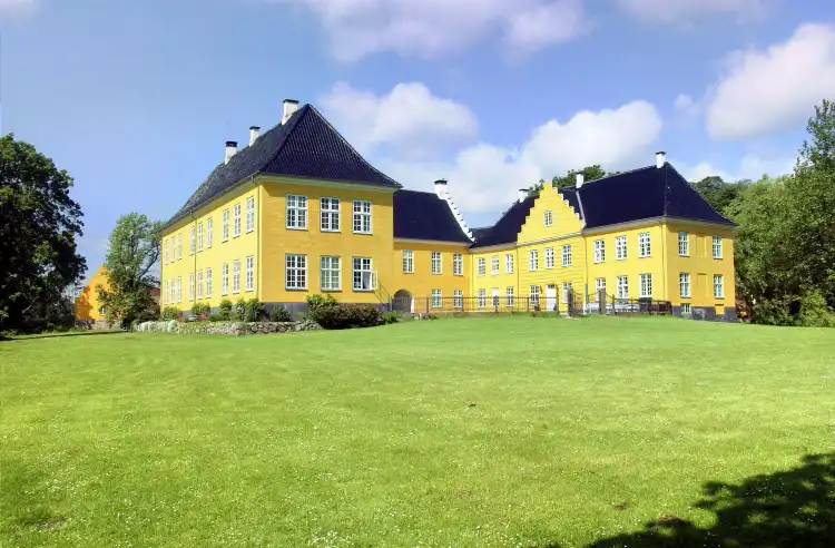 Hotels in Orbaek