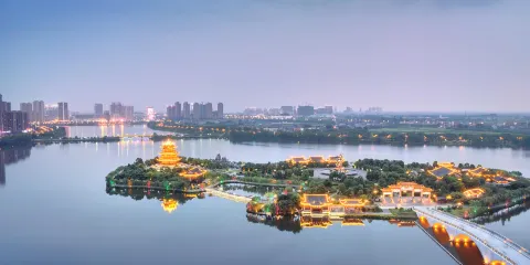 夢湖景區