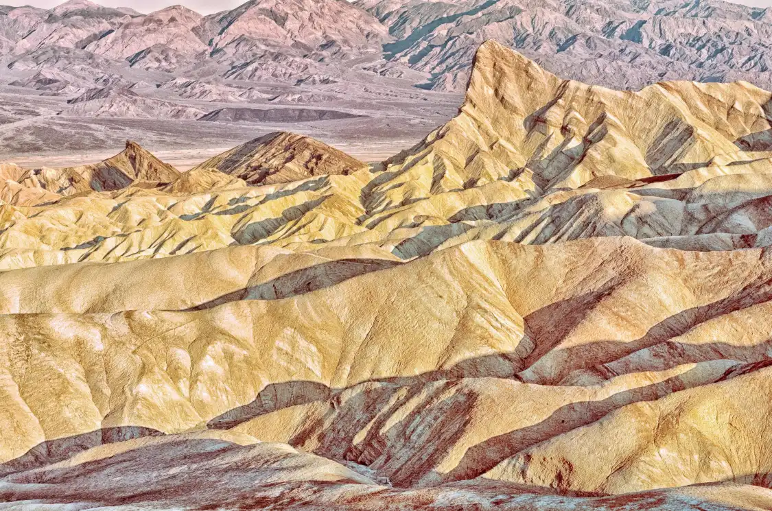Hotels near Zabriskie Point