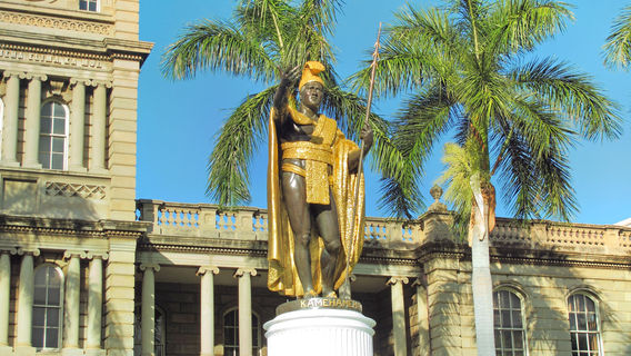 King Kamehameha Statue