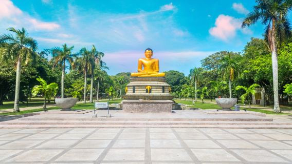 Viharamahadevi Park