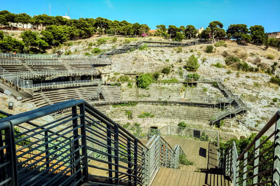 Hotels near Roman Amphitheatre of Cagliari
