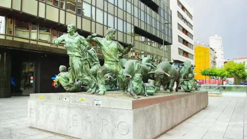 Pamplona travel destination