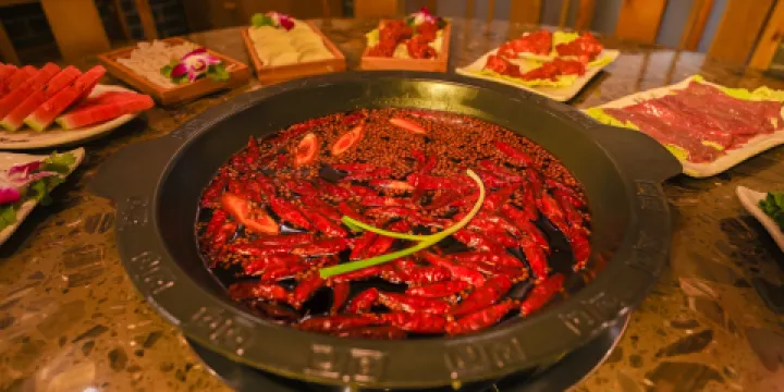 重慶九宮格老火鍋