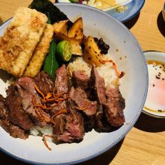 满满初牛·炭烧牛肉专门店(国大店) 여행 사진