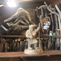 立德布洛灣山月村餐廳 User Photo