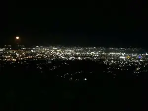 Attrazioni del Giro Notturno a Central Visayas: le opzioni più popolari