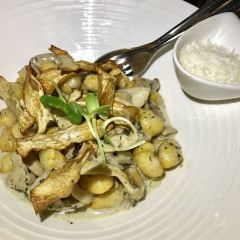 Italics Restaurant User Photo