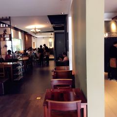 Brown Coffee and Bakery User Photo