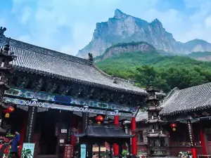 Wan Shan Temple