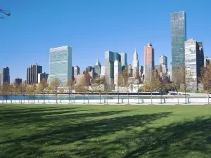 Popular Water Fun Attractions in New York