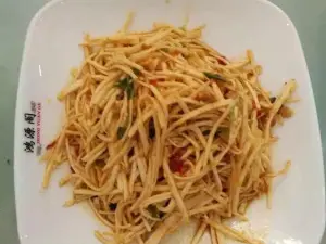桥头饭馆