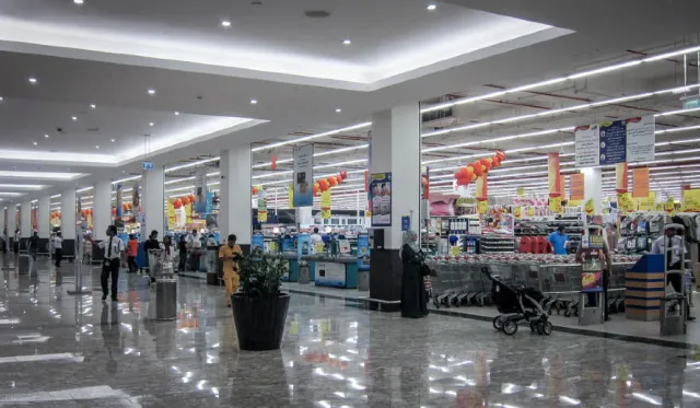 Carrefour Market-Al Seef Village Mall