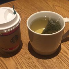 星巴克臻選（世茂廣場店）張用戶圖片