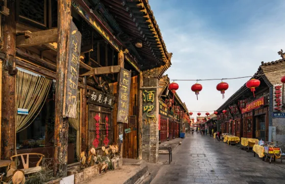 山西平遙古城+喬家大院一日遊【古城自由行+可選晉商特色旅拍】