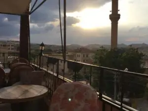 Vadi Cafe Restaurant