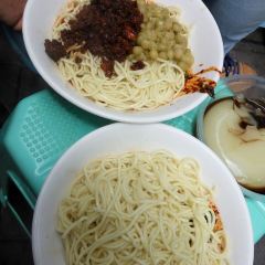 HUA SHI WAN ZA MIAN User Photo