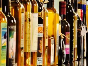 We Olive & Wine Bar Avondale