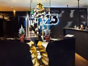 Studio 23