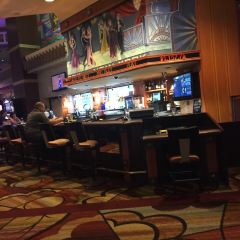 Wolfgang Puck Bar & Grill User Photo
