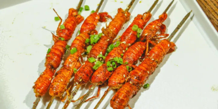 客串先生烤吧(客串先生勝利街店)