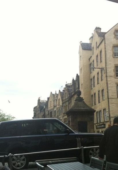 MUSSEL ANG STEAK BAR