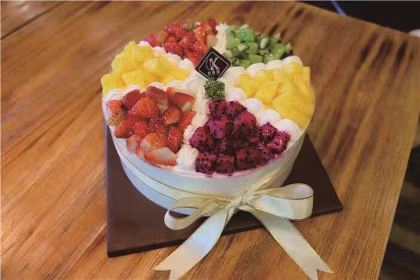 JIN HUANG GUAN YU RUN DIAN