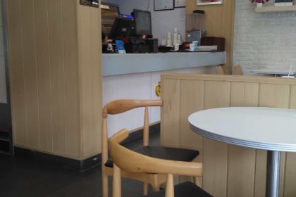 华莱士·全鸡汉堡(凤凰店)