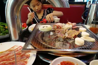 土大力韩国烤肉料理(宝龙店)