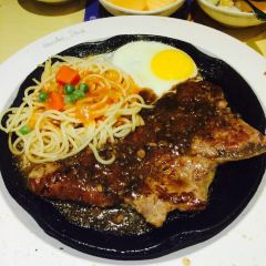 豪客来牛排(水头君辉店) User Photo